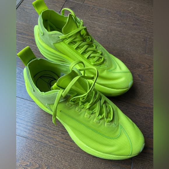 Nike Woman’s Zoom Double-Stacked 'Cyber’ - Picture 2 of 10